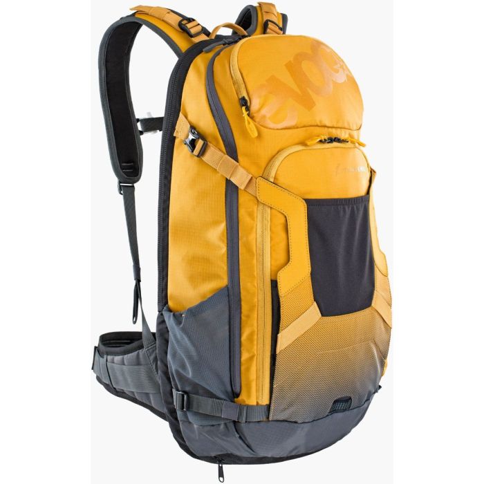 evoc-rucksack-005xjv-1.jpg